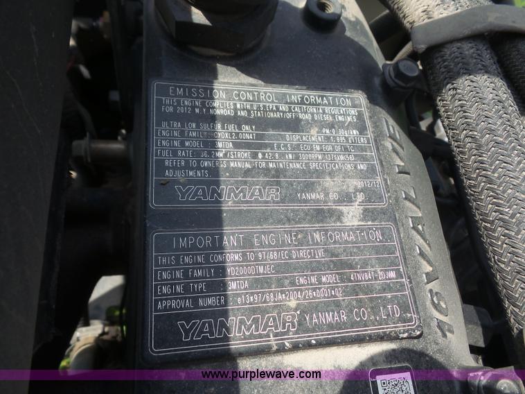 image for item K4740 2013 John Deere 1600 Series II lawn mower