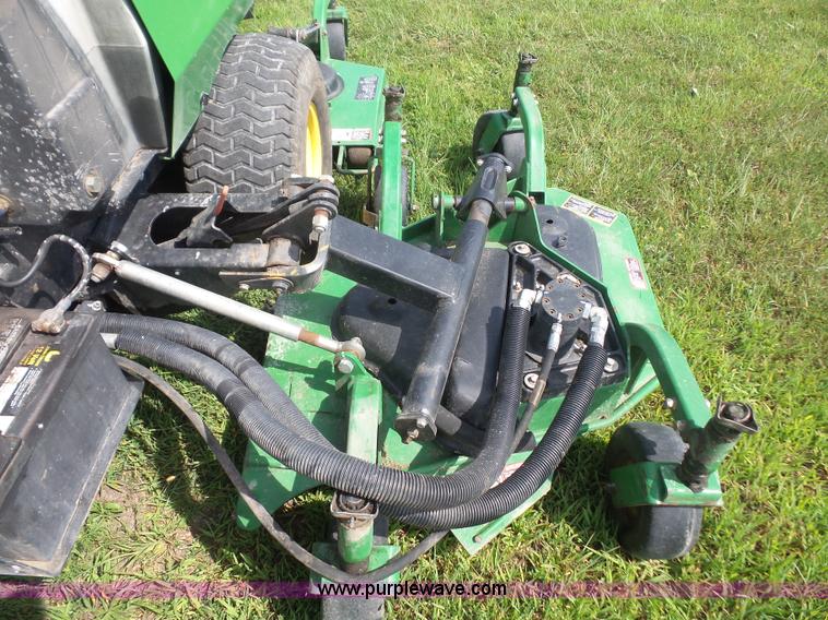 image for item K4740 2013 John Deere 1600 Series II lawn mower