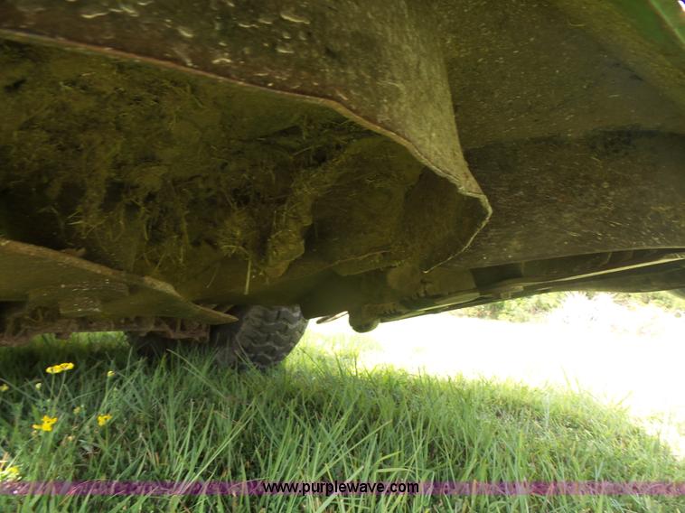 image for item K4740 2013 John Deere 1600 Series II lawn mower