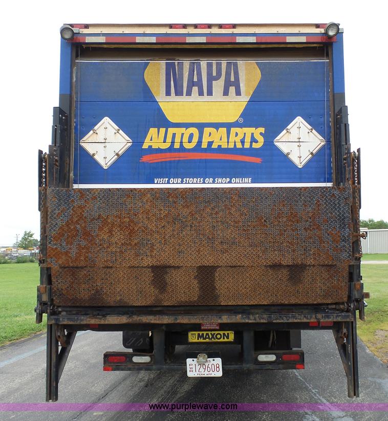 image for item K5269 2009 Freightliner Business Class M2 box truck