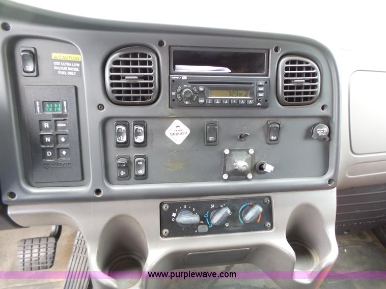 image for item K5269 2009 Freightliner Business Class M2 box truck