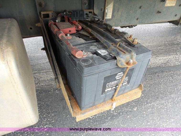 image for item K5269 2009 Freightliner Business Class M2 box truck