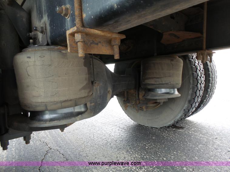 image for item K5269 2009 Freightliner Business Class M2 box truck