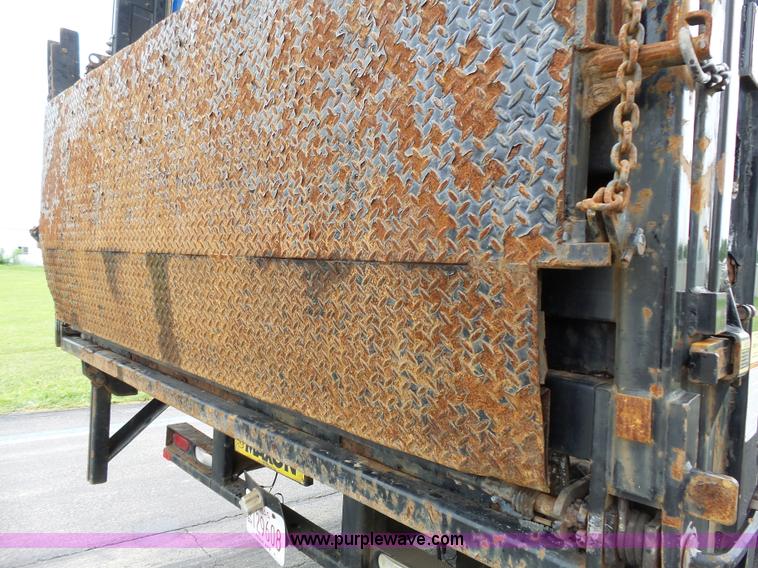 image for item K5269 2009 Freightliner Business Class M2 box truck