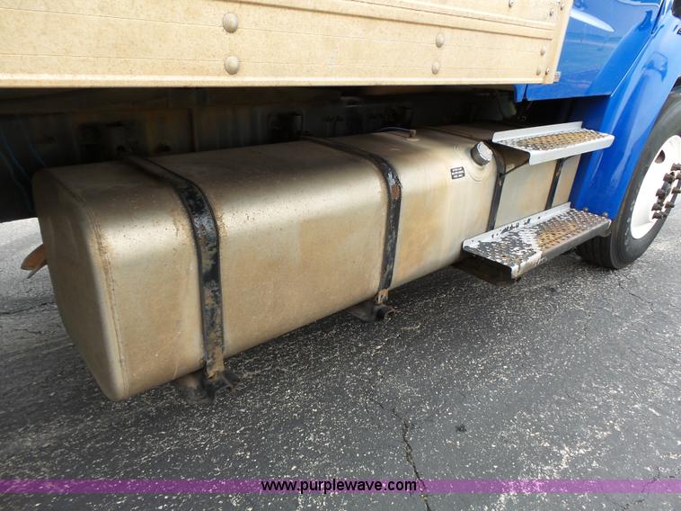 image for item K5269 2009 Freightliner Business Class M2 box truck