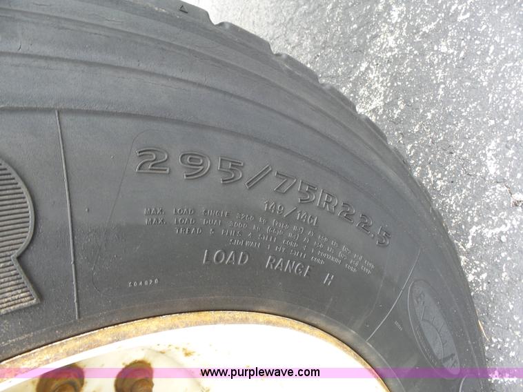 image for item K5269 2009 Freightliner Business Class M2 box truck