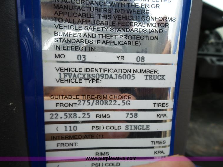 image for item K5269 2009 Freightliner Business Class M2 box truck