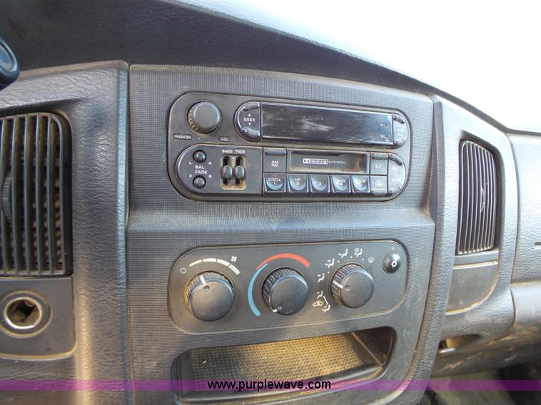 image for item K5276 2004 Dodge Ram 2500 Quad Cab pickup truck