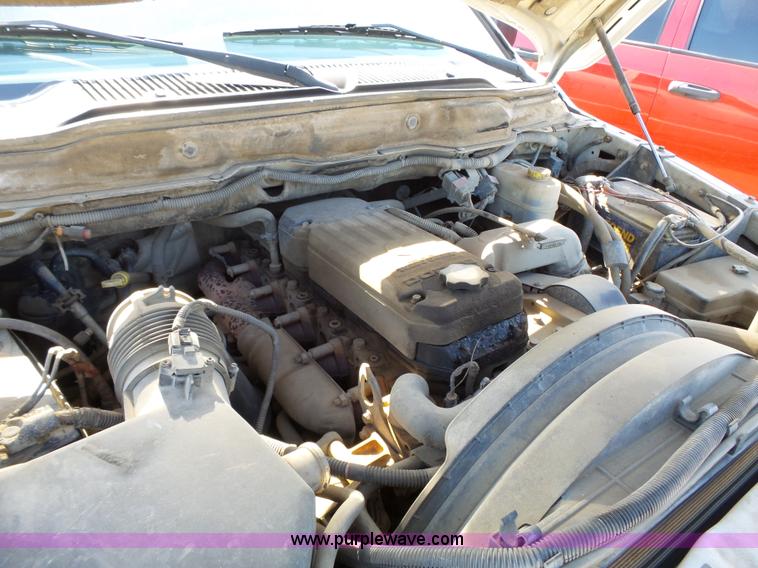 image for item K5276 2004 Dodge Ram 2500 Quad Cab pickup truck