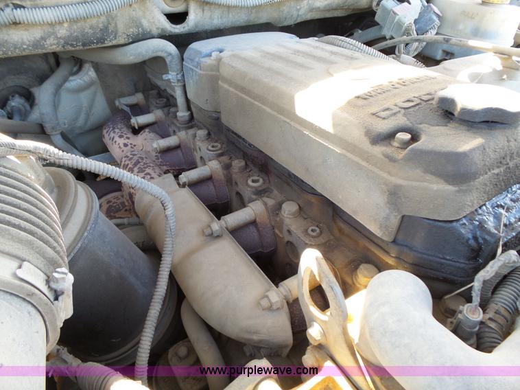 image for item K5276 2004 Dodge Ram 2500 Quad Cab pickup truck