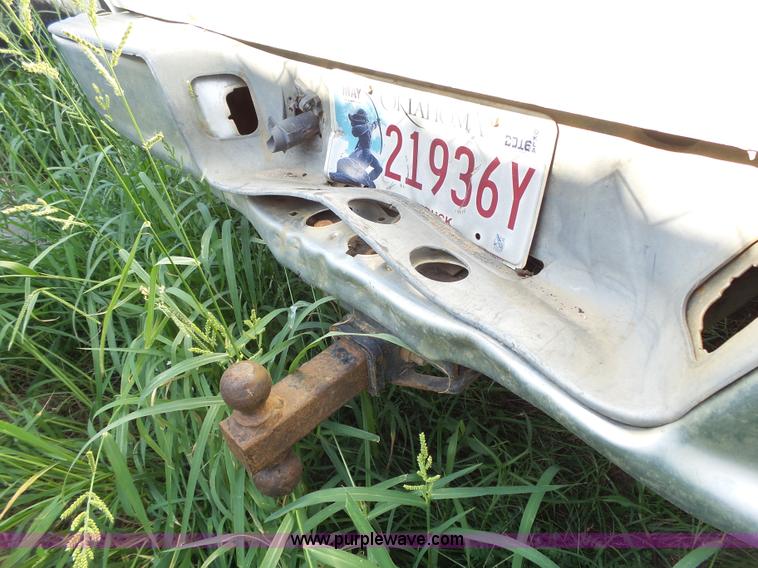 image for item K5276 2004 Dodge Ram 2500 Quad Cab pickup truck