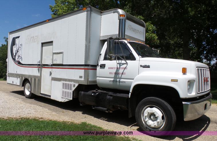 image for item K5331 1992 GMC TopKick delivery truck