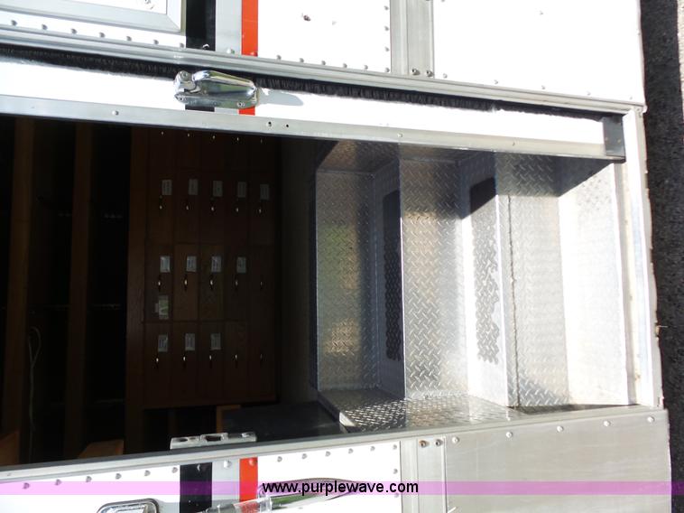 image for item K5331 1992 GMC TopKick delivery truck