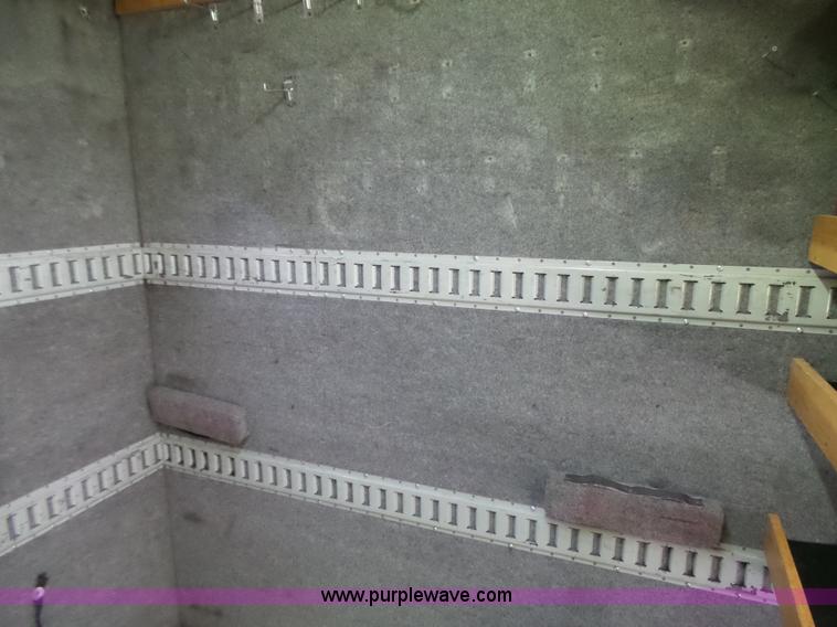 image for item K5331 1992 GMC TopKick delivery truck