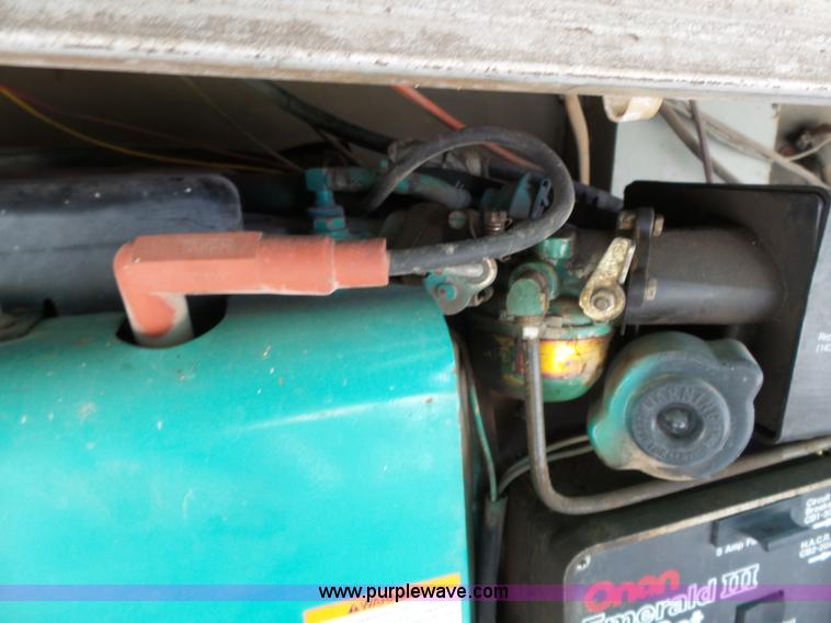 image for item K5331 1992 GMC TopKick delivery truck