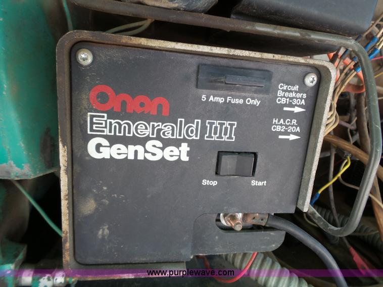 image for item K5331 1992 GMC TopKick delivery truck