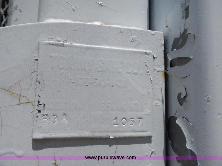 image for item K5331 1992 GMC TopKick delivery truck