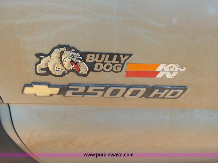 image for item K7063 2007 Chevrolet Silverado Classic 2500HD Ext. Cab pickup truck