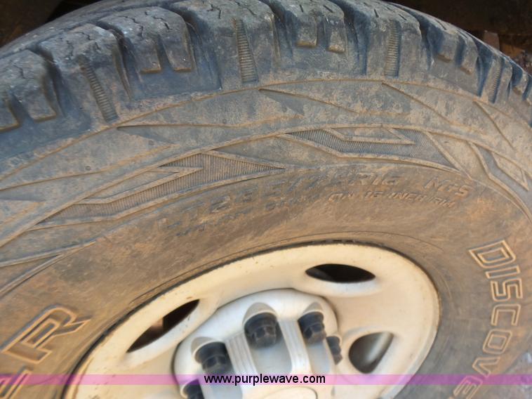 image for item K7063 2007 Chevrolet Silverado Classic 2500HD Ext. Cab pickup truck