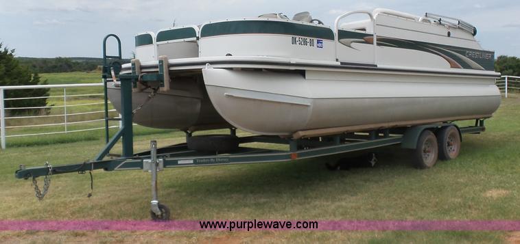 image for item K7064 2004 Crestline 2285CFI pontoon boat