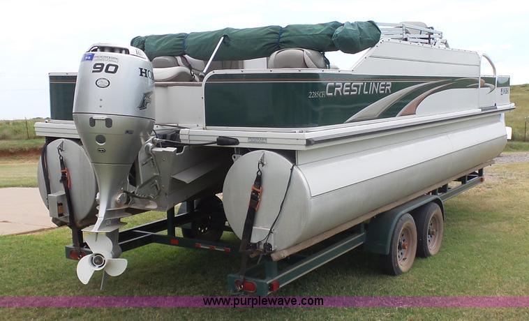 image for item K7064 2004 Crestline 2285CFI pontoon boat