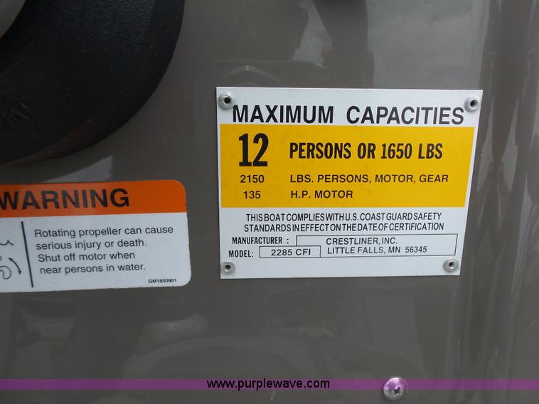 image for item K7064 2004 Crestline 2285CFI pontoon boat