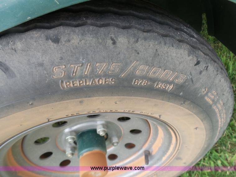 image for item K7064 2004 Crestline 2285CFI pontoon boat