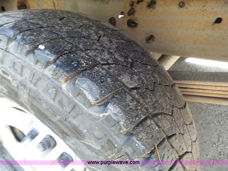 image for item K7730 2007 Chevrolet Silverado Classic 2500HD utility truck