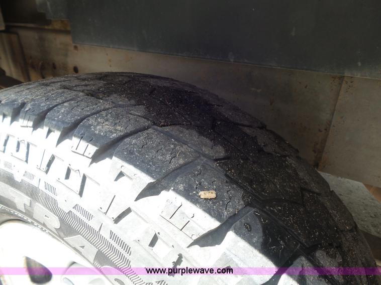 image for item K7730 2007 Chevrolet Silverado Classic 2500HD utility truck