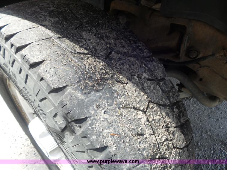 image for item K7730 2007 Chevrolet Silverado Classic 2500HD utility truck