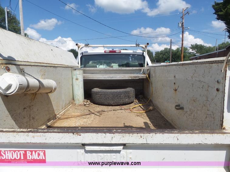 image for item K7730 2007 Chevrolet Silverado Classic 2500HD utility truck