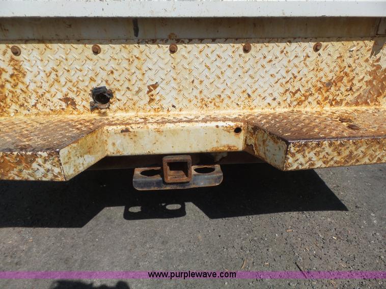 image for item K7730 2007 Chevrolet Silverado Classic 2500HD utility truck