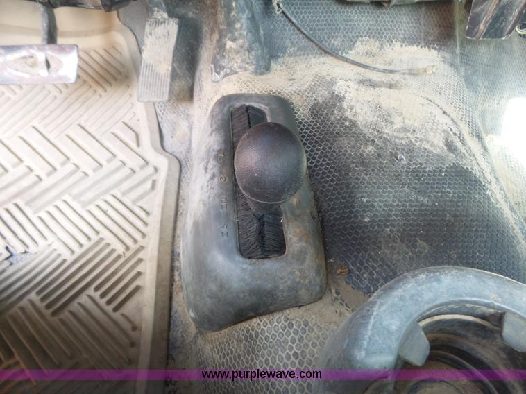 image for item K7730 2007 Chevrolet Silverado Classic 2500HD utility truck