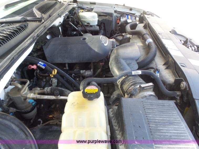 image for item K7730 2007 Chevrolet Silverado Classic 2500HD utility truck