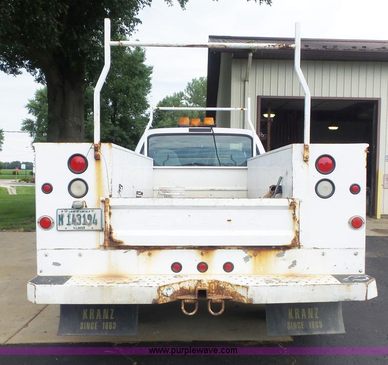 image for item K7733 2003 Ford F350 Super Duty XL utility truck