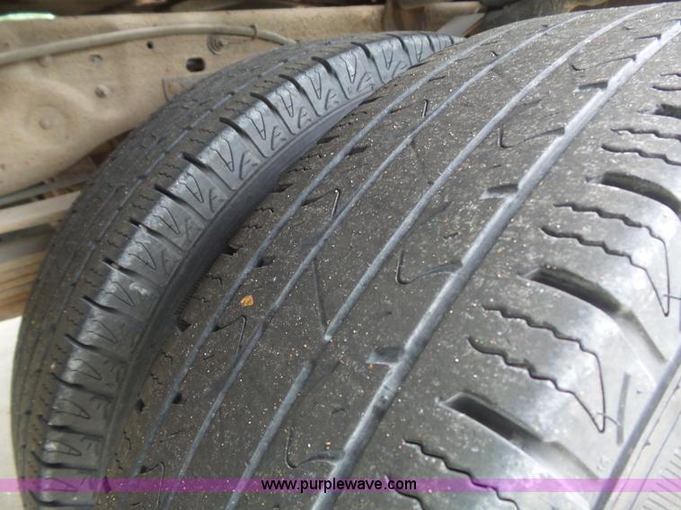 image for item K7733 2003 Ford F350 Super Duty XL utility truck