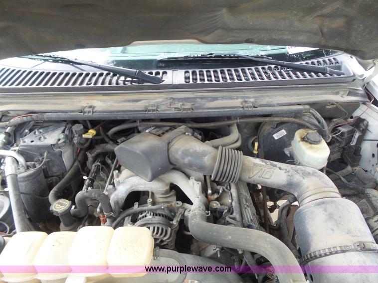 image for item K7733 2003 Ford F350 Super Duty XL utility truck