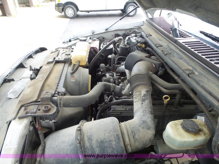 image for item K7733 2003 Ford F350 Super Duty XL utility truck