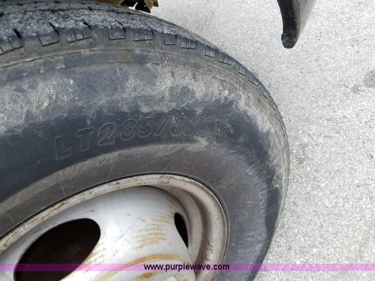 image for item L3512 1999 Ford F350 Super Duty dump bed pickup truck