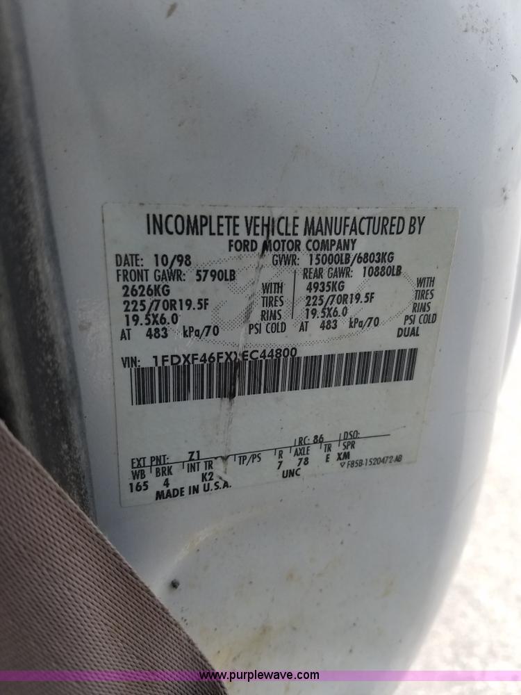 image for item L3513 1999 Ford 420 dump bed truck