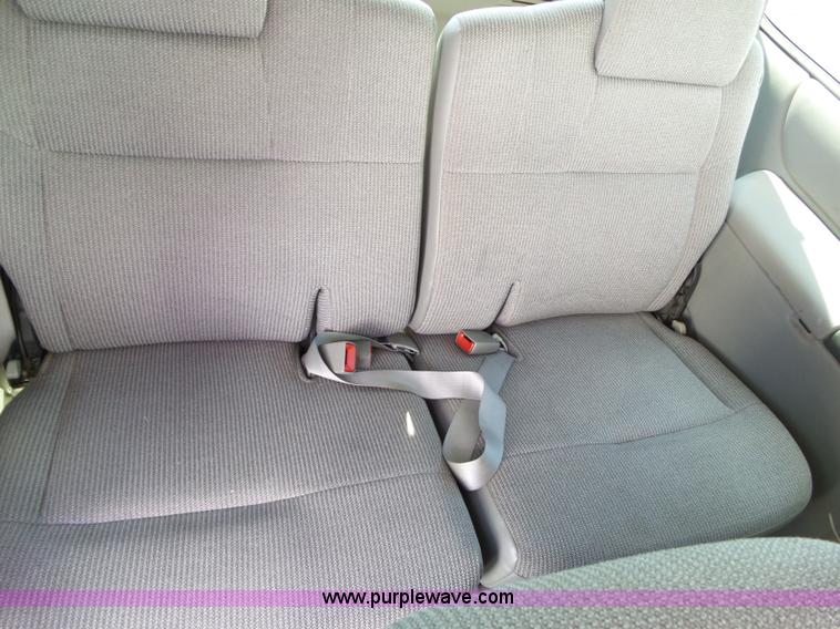 image for item L5518 2003 Chevrolet Venture van