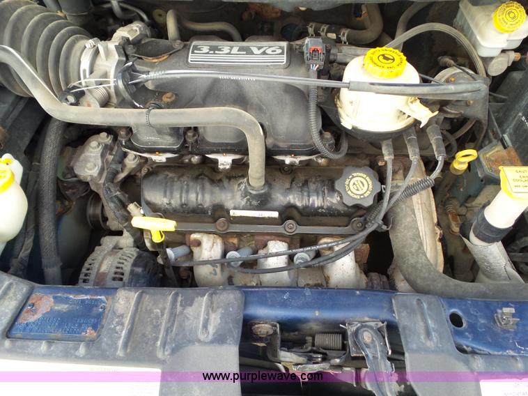 image for item L5519 2002 Dodge Grand Caravan Sport van