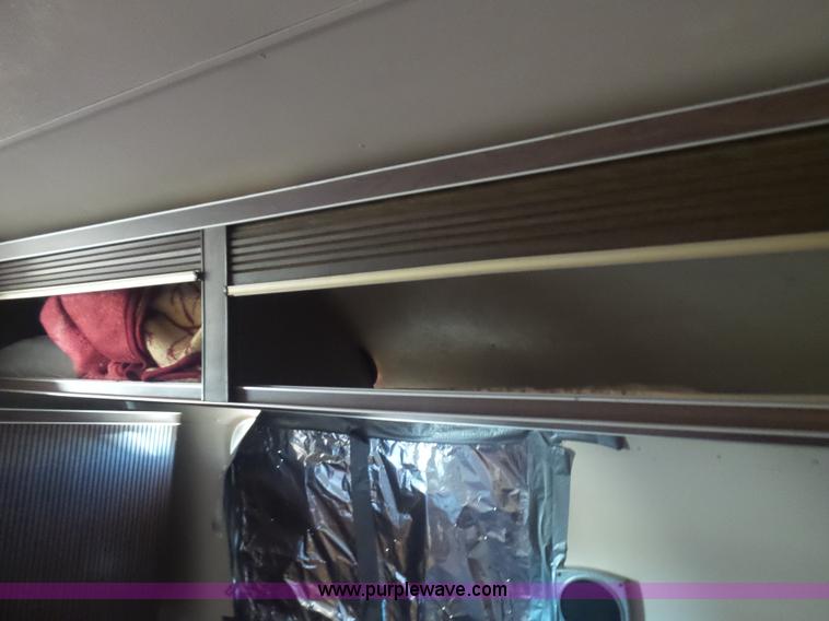 image for item L5975 1971 Air Stream International camper