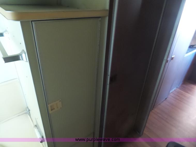 image for item L5975 1971 Air Stream International camper