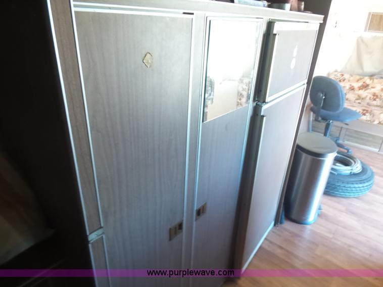 image for item L5975 1971 Air Stream International camper