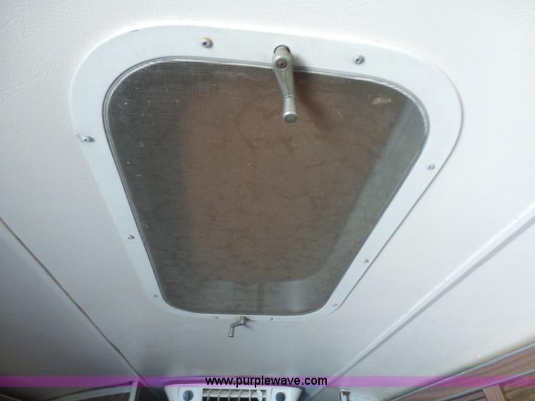 image for item L5975 1971 Air Stream International camper