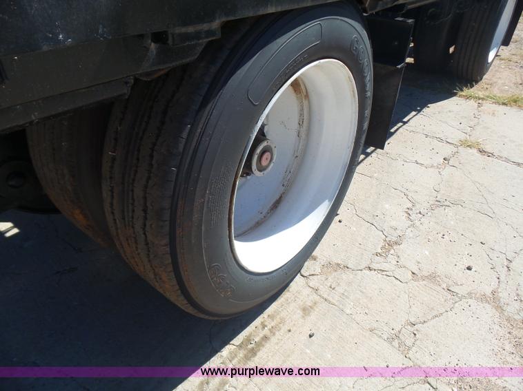 image for item L5979 1989 Trail Star drop deck trailer