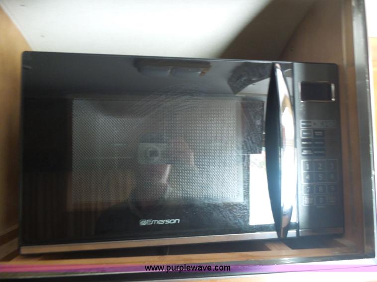 image for item L5980 1987 Avion camper