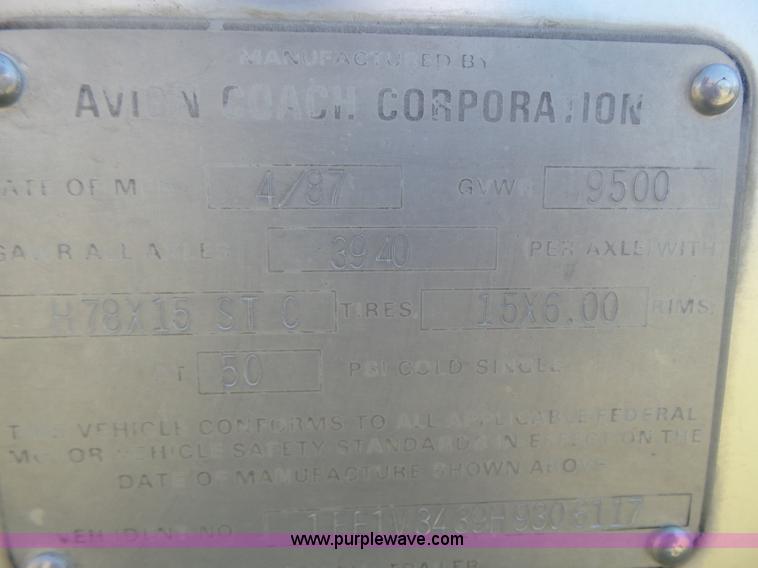 image for item L5980 1987 Avion camper