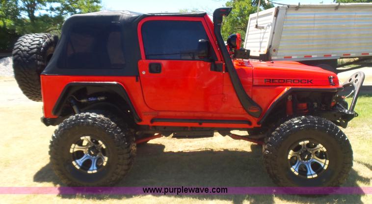 image for item L5981 1999 Jeep Wrangler SUV